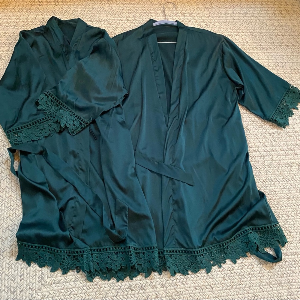 Emerald Green Lace Robe Satin Robe - Picture 7 of 7